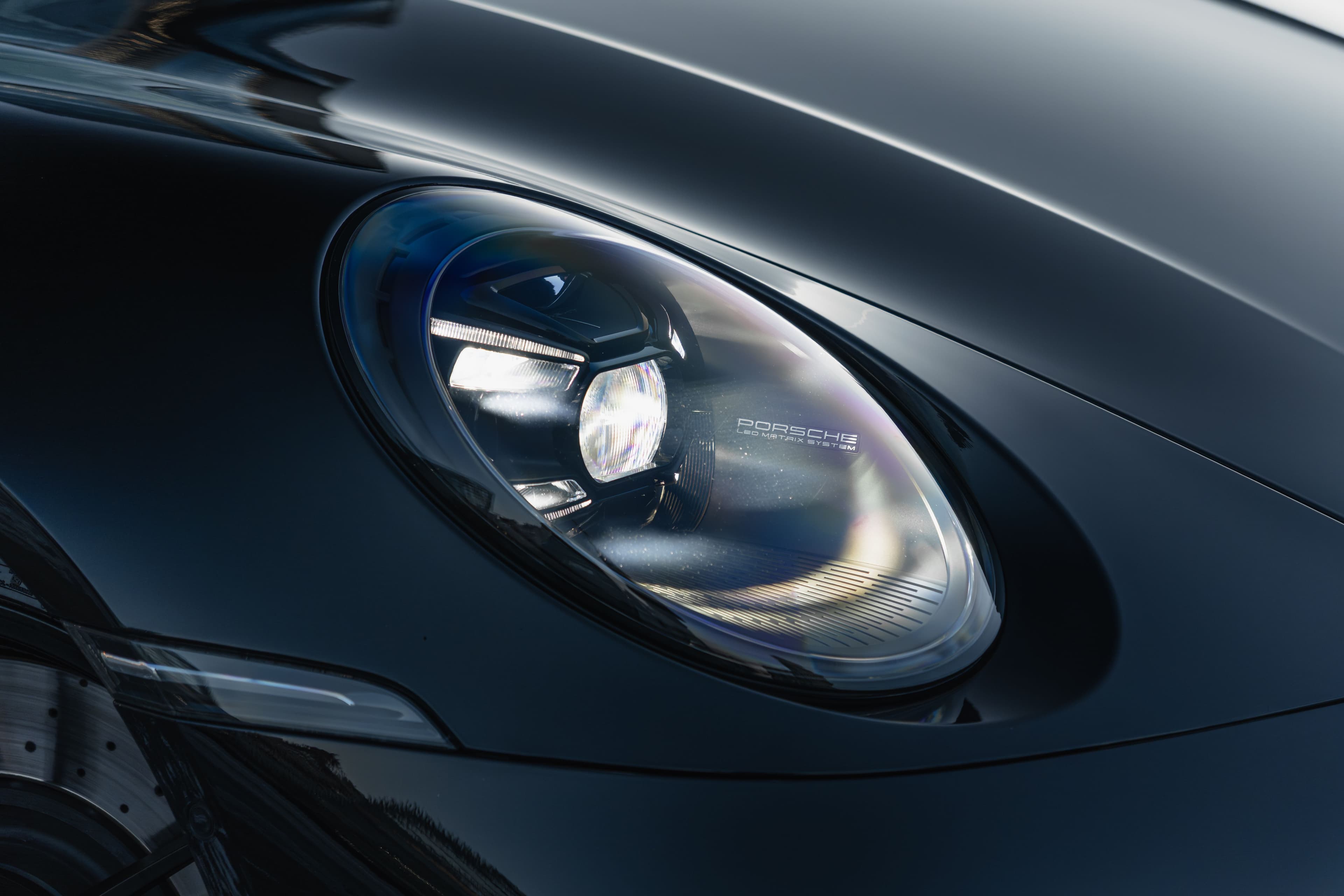 Porsche 911 Carrera  4 GTS