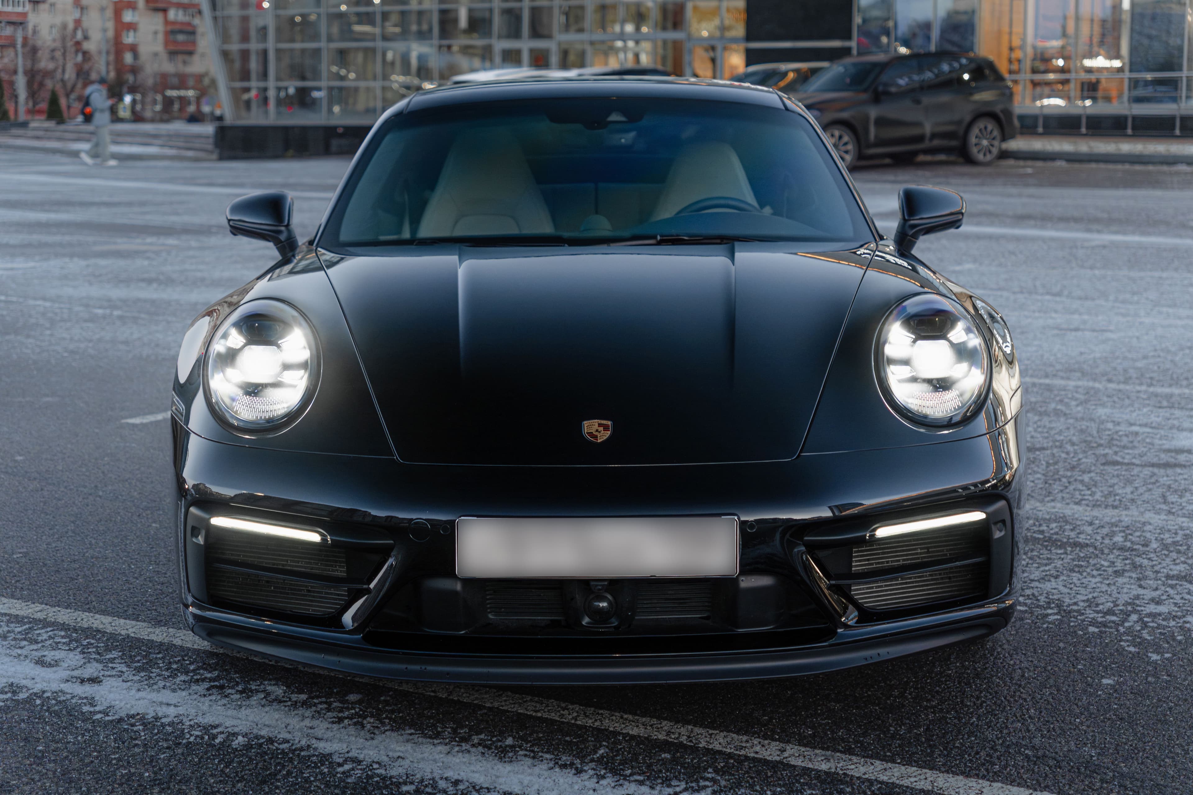 Porsche 911 Carrera  4 GTS