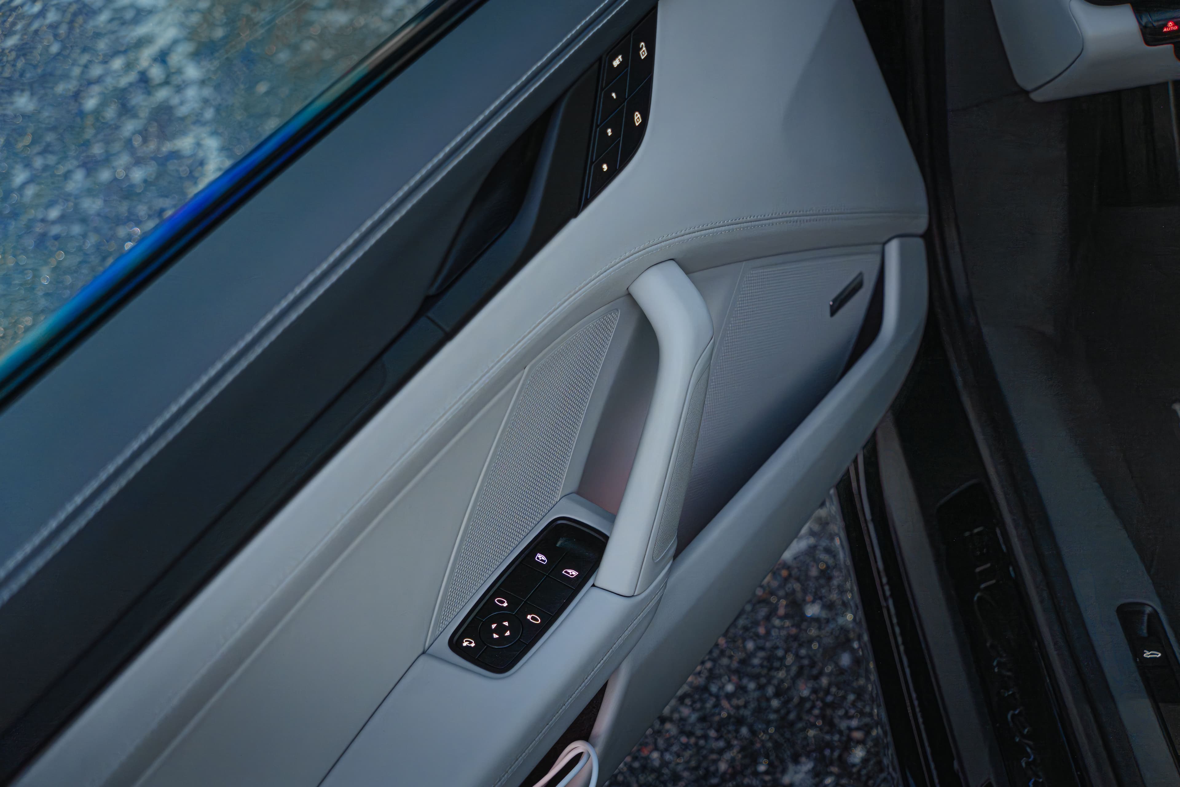 Porsche 911 Carrera  4 GTS